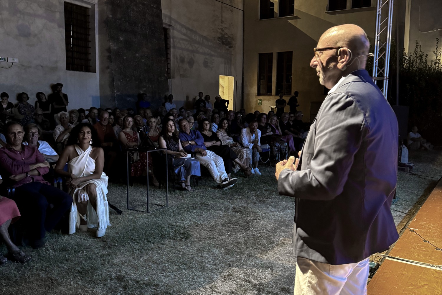 Stefano De Martino durante l'evento di Pietrasanta Cult