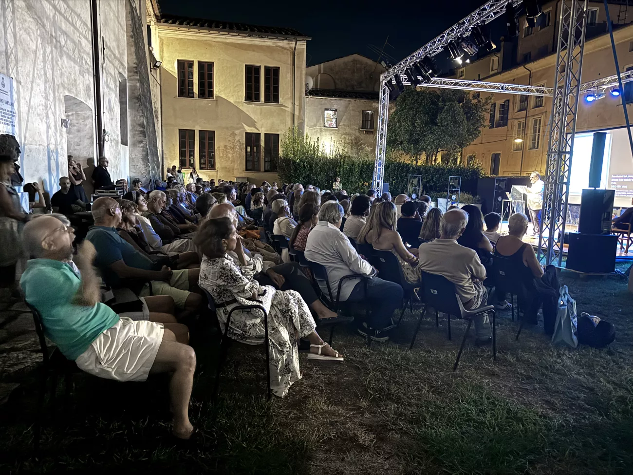 Pietro Marani presenta la sua conferenza su Leonardo Da Vinci per Pietrasanta Cult