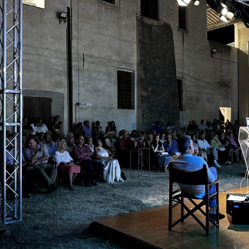 Stefano De Martino durante l'evento di Pietrasanta Cult